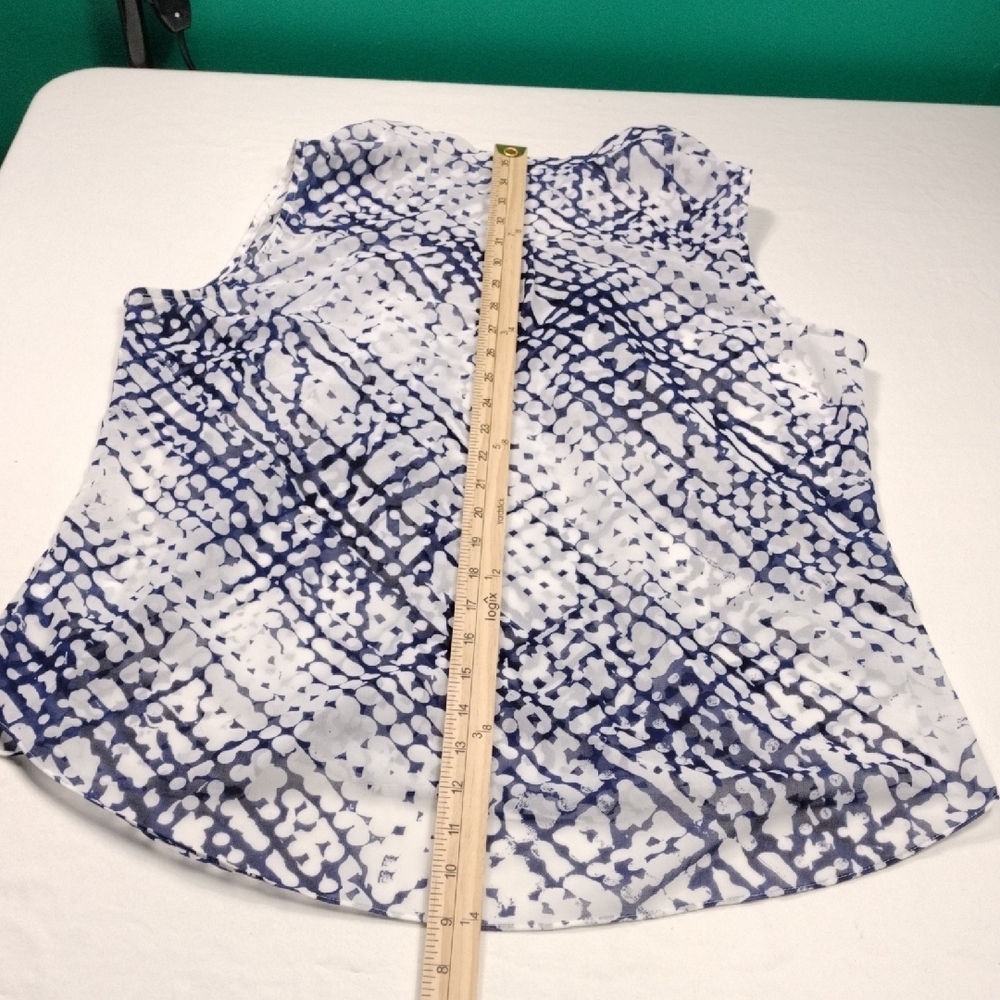 CAbi Blue and White Patterned Blouse - Picture 9 of 10